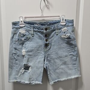Like New!  Womens Mossimo Denim Boyfriend Short Size 6 28" Waist Stretch
